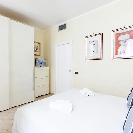 Hostly-volturno Apartment-center Of *